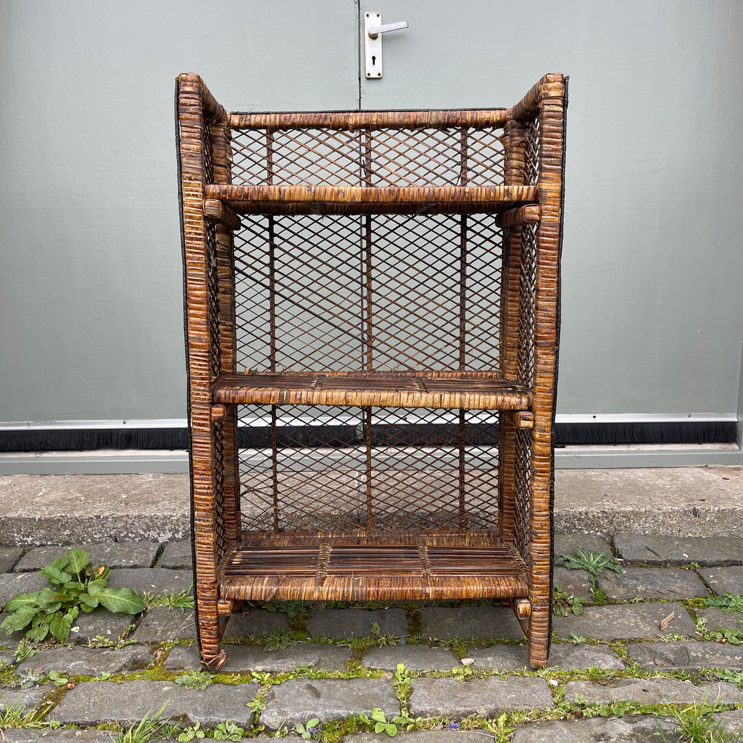 1970s Rattan Shelving unit (3 Shelves)