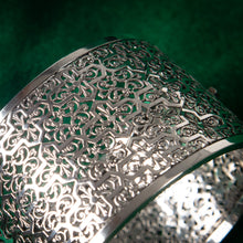 Load image into Gallery viewer, Victorian Silver Filigree Bracelet
