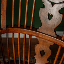 Load image into Gallery viewer, 19th Century English Windsor Chair
